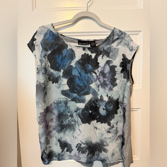 DKNY Floral Blouse Size Medium - Picture 1 of 8
